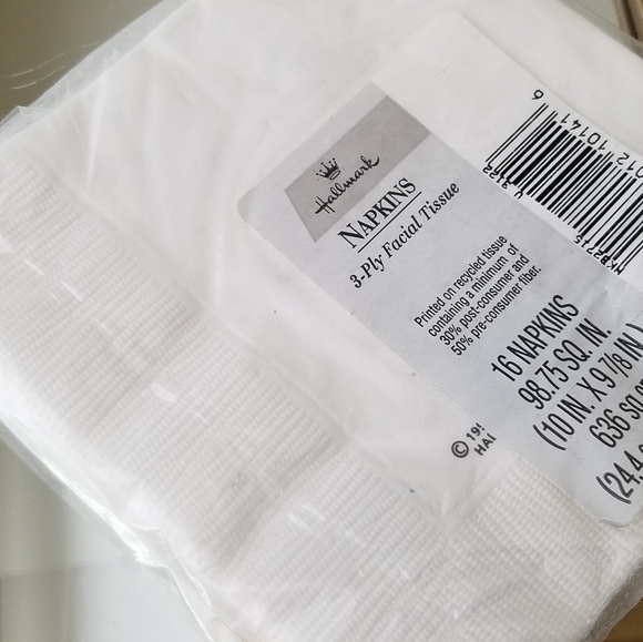 ❗Vintage 90s Barney Birthday Party Napkin Set❗ - Picture 3 of 3